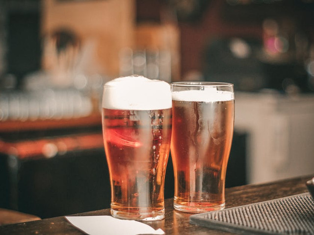 Bea alcool pentru a te incalzi