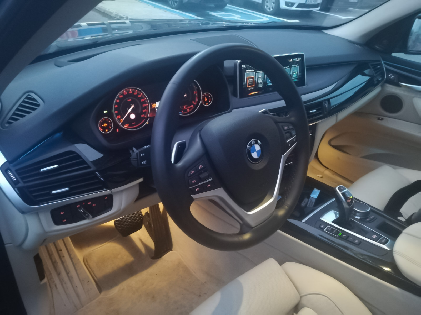 BMW X5 - familia redescopera confortul