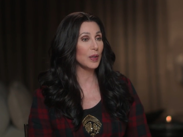 Cher (71 de ani)