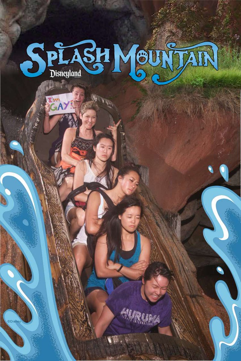 De la panica la extaz. Top 10 cele mai amuzate poze facute in roller coaster