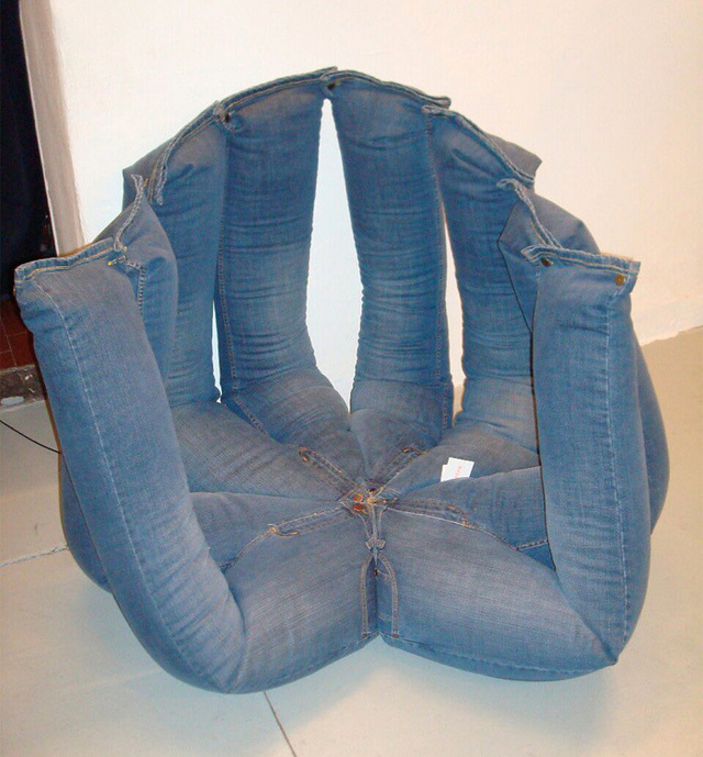 Proiecte DIY fara rost: fotoliu din jeans