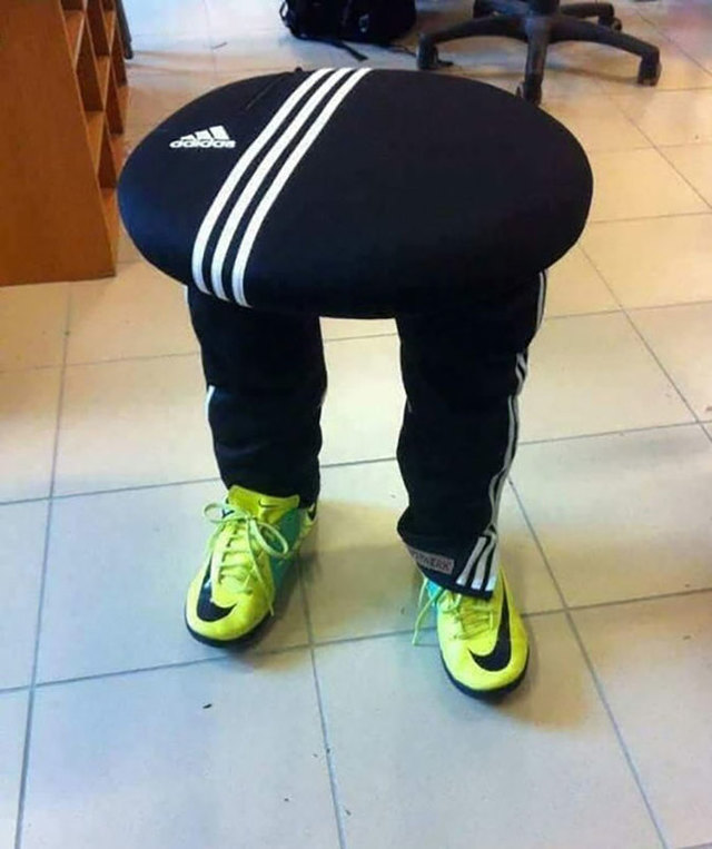 Proiecte DIY fara rost: scaunul Adidas