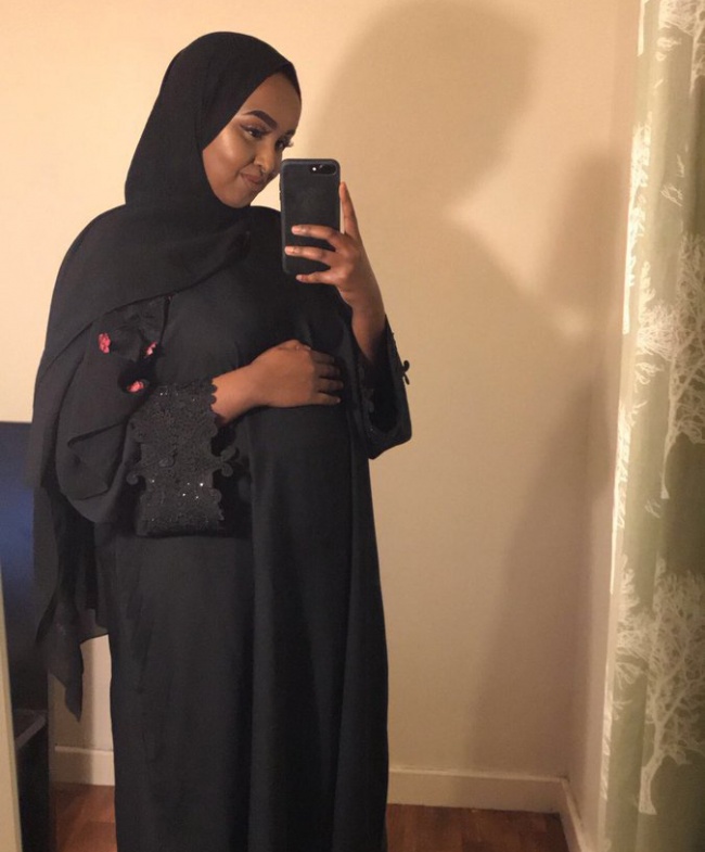 "Nu sunt insarcinata, dar pozele cu femei insarcinate mi se par dragute"