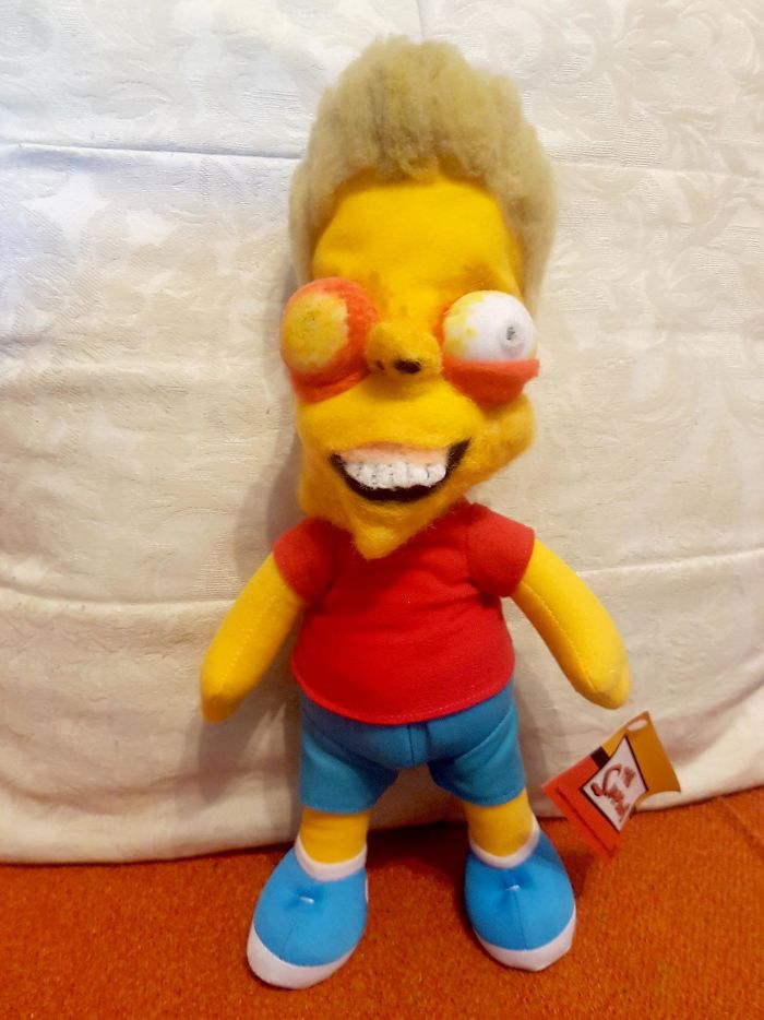 Bart Simpson de plus. Nu prea seamana, nu?