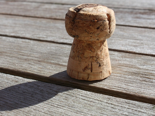 Pentru ascutirea foarfecelor sau cutitelor