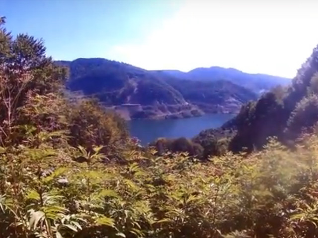 Lacul Vulturilor - Lacul fara fund, Buzau