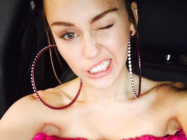 Miley Cyrus - 160 de milioane de dolari