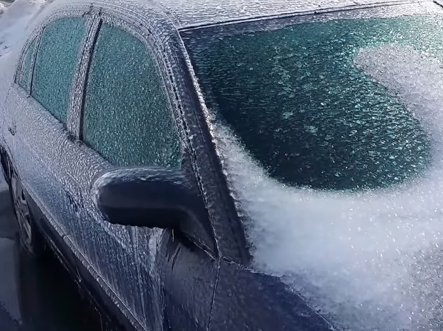 Ploaia inghetata cauzeaza probleme serioase in trafic