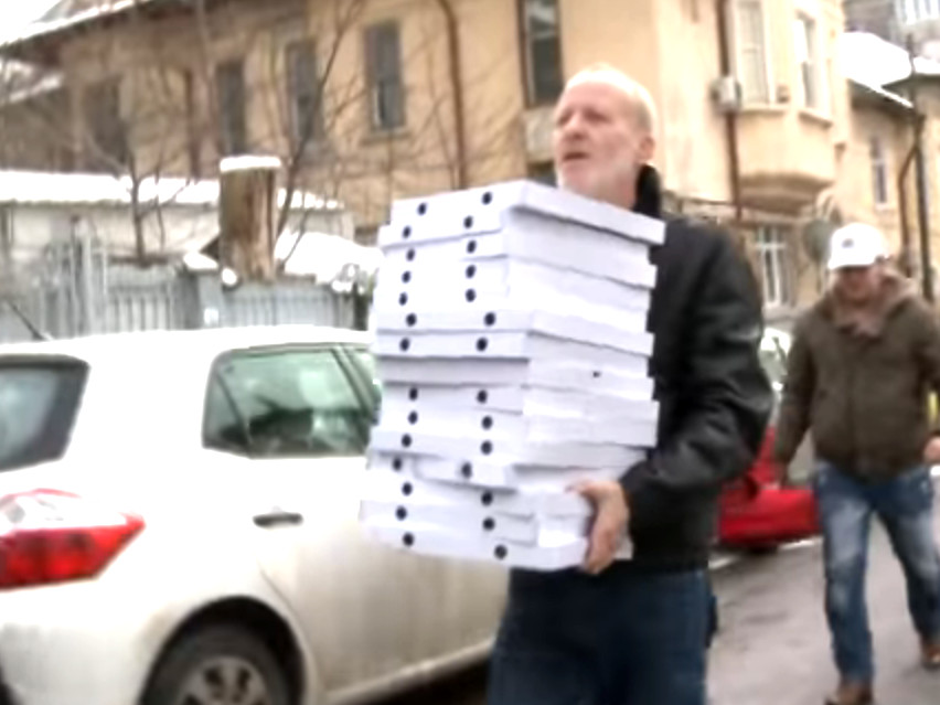 Andrei Gheorghe le-a oferit pizza procurorilor DNA