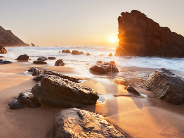 DJ Shah - "Mellomaniac (Chill Out Mix)"