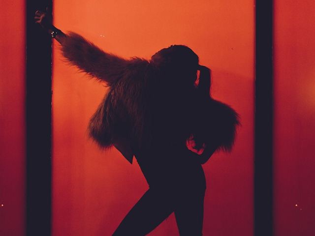 Angajarea stripteuzelor