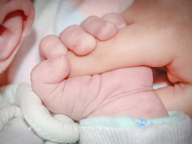 1 din 3 femei din Marea Britanie au renuntat la cel putin o sarcina