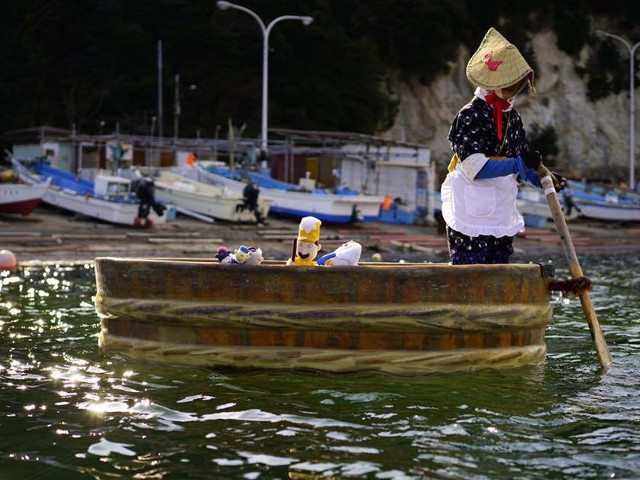 Iti poti trimite animalele din plus in vacanta