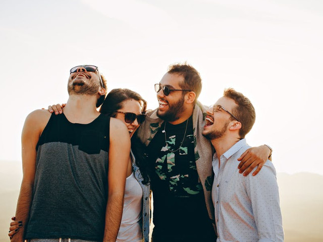 Poti inchiria un prieten pentru o zi