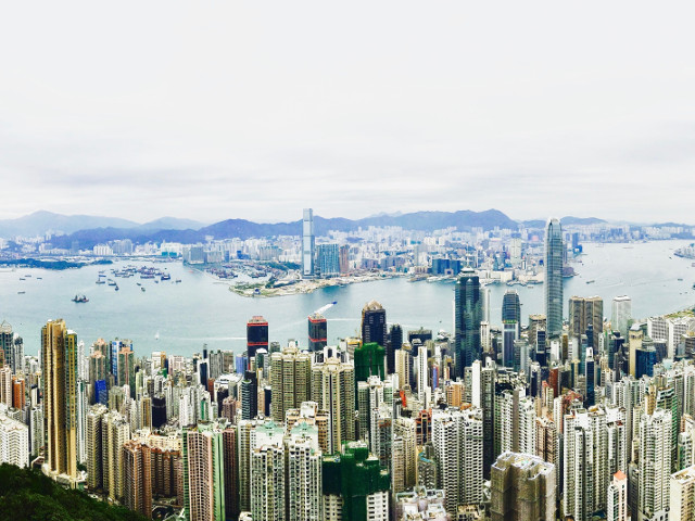 Hong Kong- 71, 7 milioane de dolari