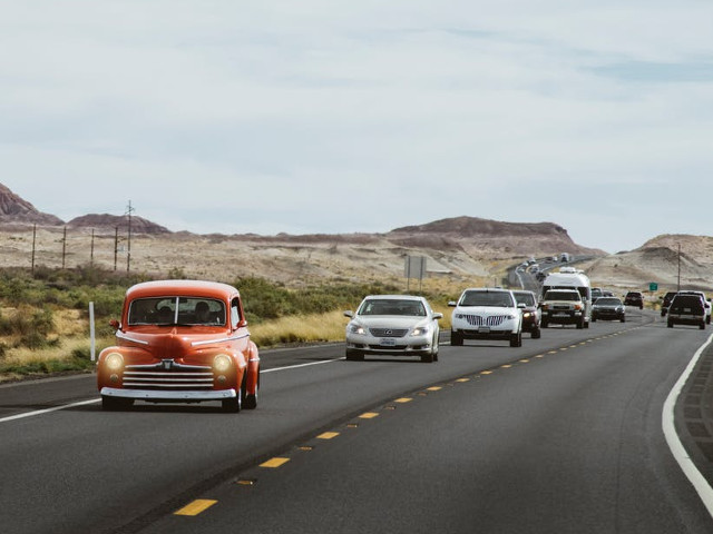 Cea mai aglomerata autostrada: 401, Canada