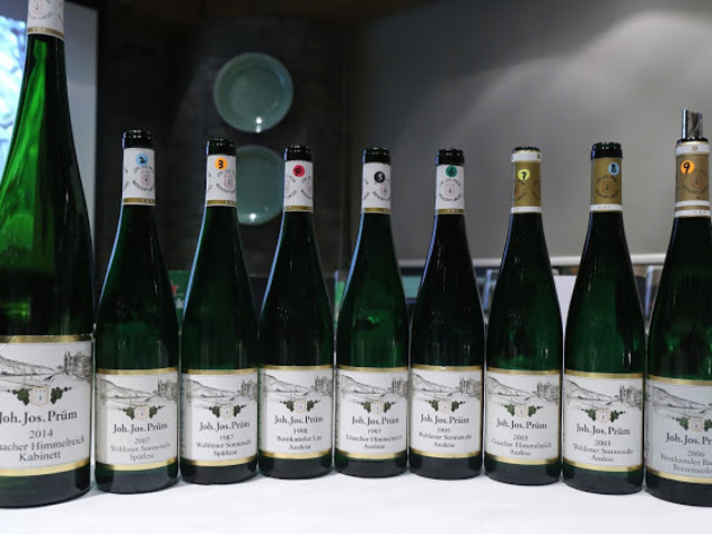 Wehlener Sonnenuhr (podgoria Joh. Jos. Prüm din Mosel, Germania) - 3.800 de euro