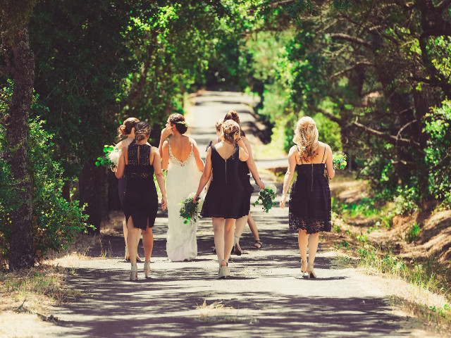 "Mai tarziu o sa treaca si un prieten/a"