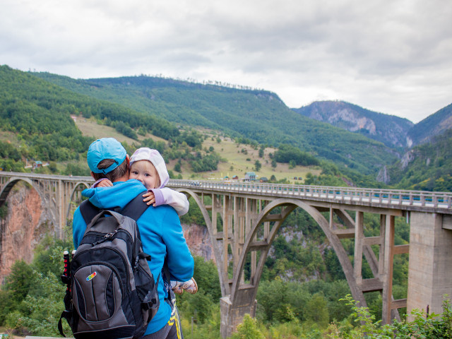 Informeaza-te despre locurile in care mergi