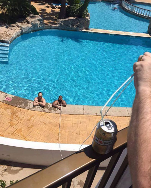 Cand bauturile in piscina sunt interzise