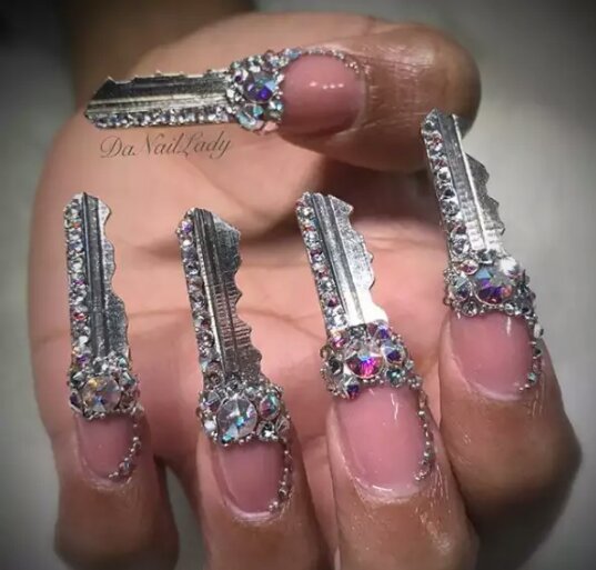 O manichiura care nu se potriveste oricui