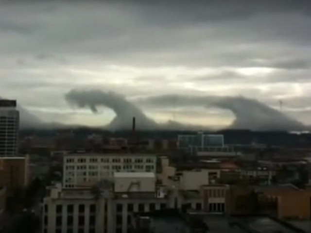 Cirrus Kelvin-Helmholtz