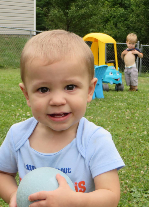 Greu de spus care e mai simpatic