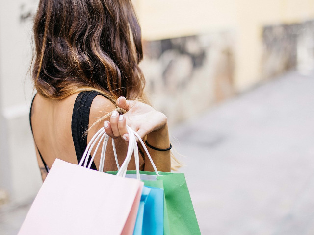 Nu cumparam nici cel mai scump produs, dar nici pe cel mai ieftin