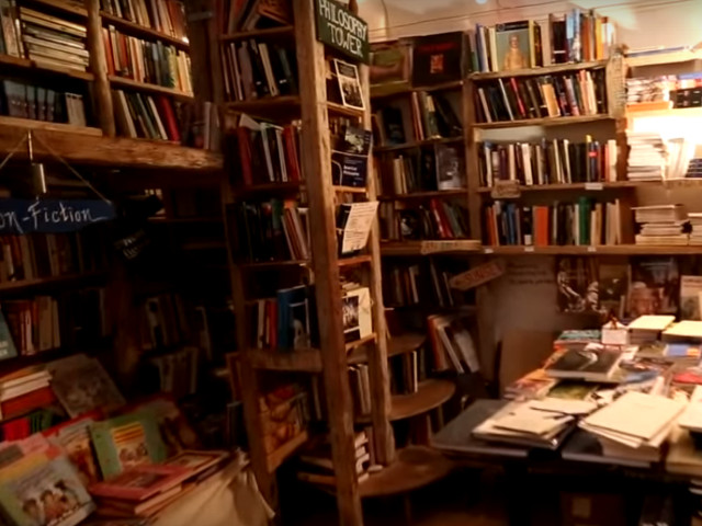 Atlantis Books, Santorini