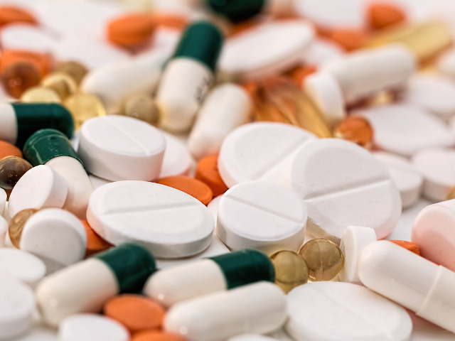 Foloseste aspirina pentru a reda culoarea parului