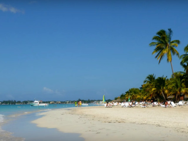 Seven Mile Beach, Jamaica
