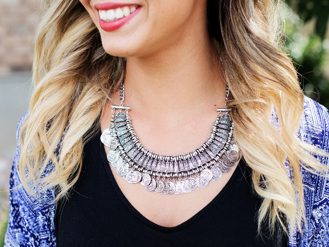 Porti un colier mult prea indraznet