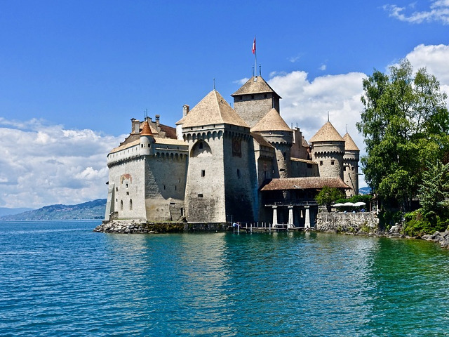 Castelul Chillon, Elvetia - "Mica Sirena"