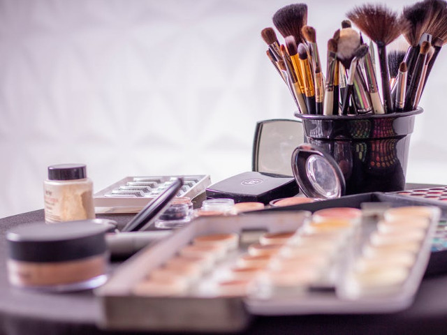 Alege produse rezistente la apa