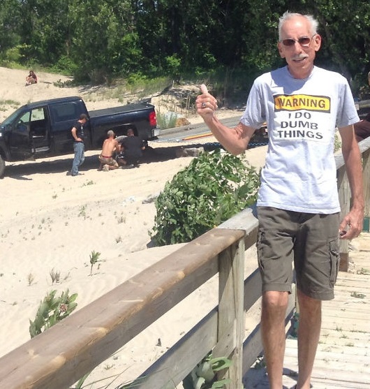 "Avertisment: Fac lucruri prostesti"