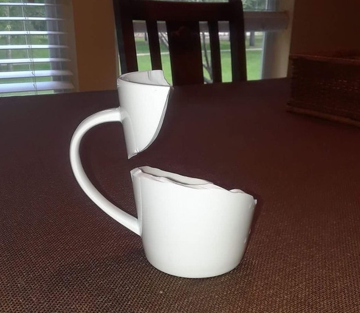 Cand cana ta preferata se sparge asa