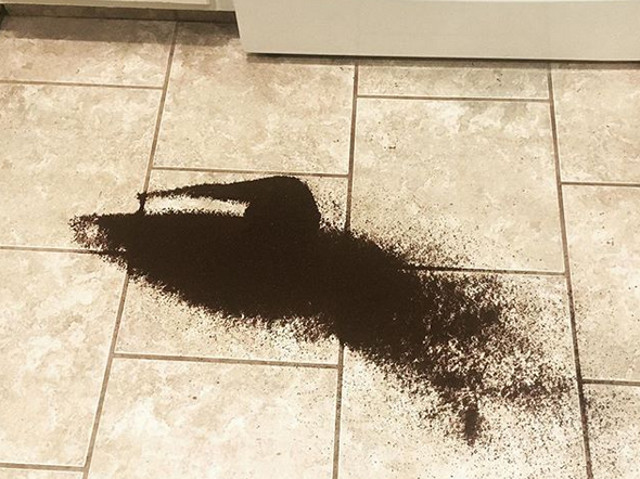 Atunci cand vrei sa faci cafea, dar se intampla asta