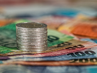 Banii nu sunt totul!