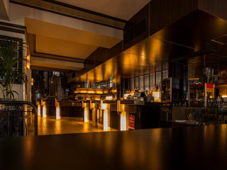 Stinge luminile cand pleci de acasa