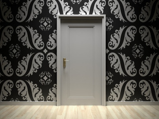 "Cand o usa se inchide, o alta se deschide"