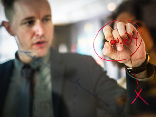 "Cea mai simpla explicatie este, de obicei, cea mai buna"