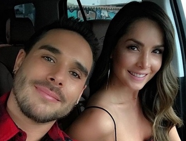 Carmen Villalobos si Sebastian Caicedo