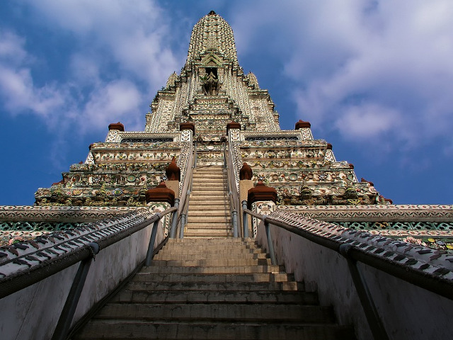 O adevarata bijuterie, supranumita si "Templul Zorilor"