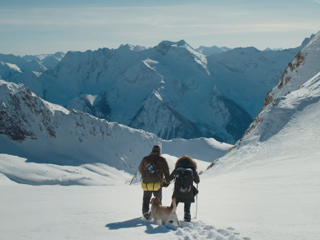 "The mountain between us" (Muntele dintre noi - 2017)