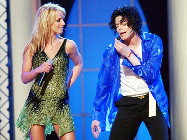 Britney Spears, pe scena alaturi de Michael Jackson