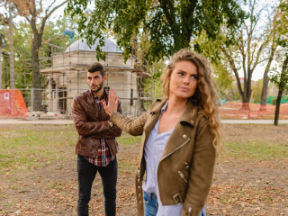 Recunoaste ca relatia voastra nu este perfecta