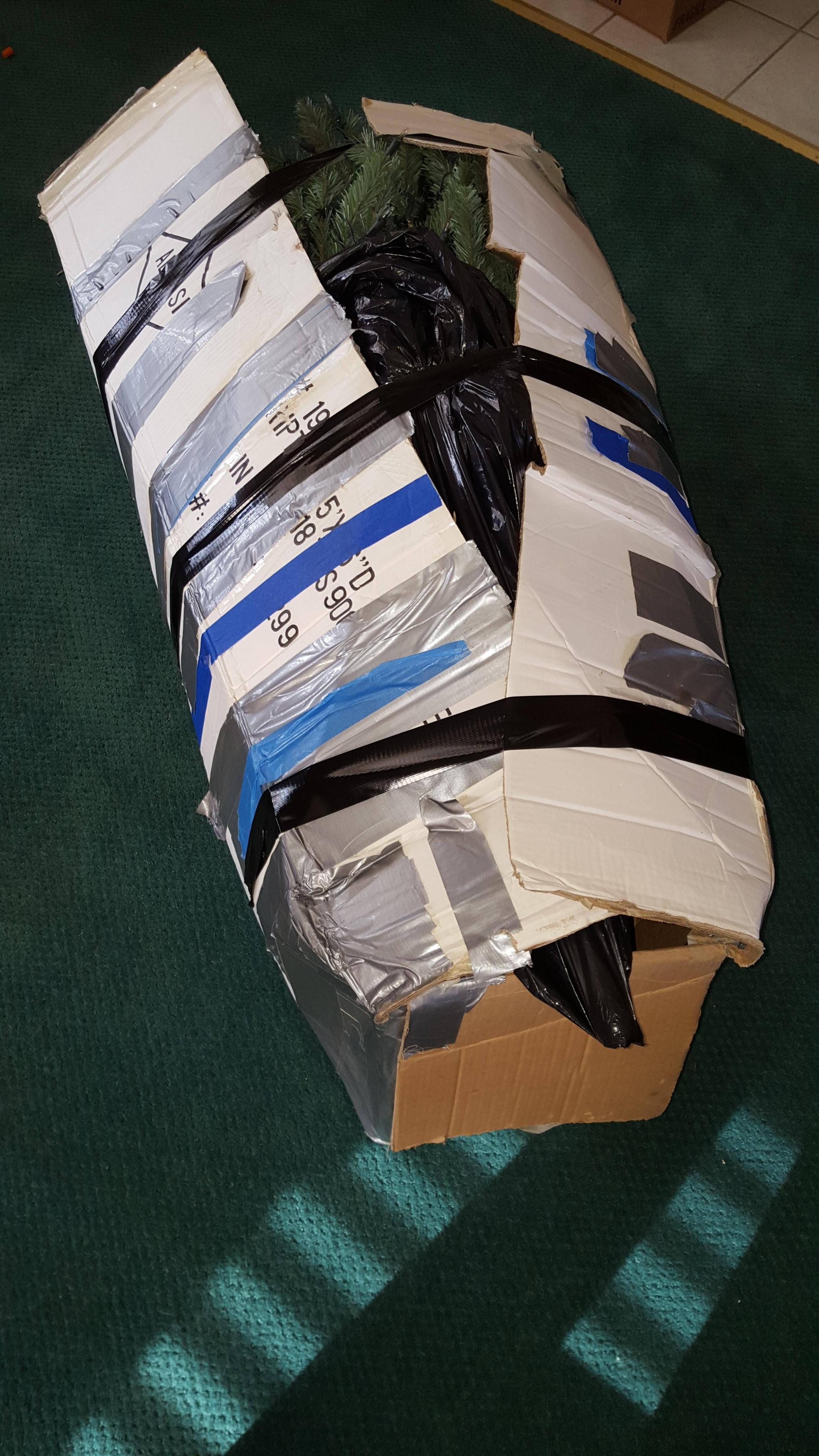 Priveste cu atentie!