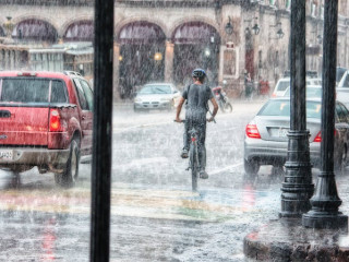 Cat de incomoda este lenjeria intima umeda?