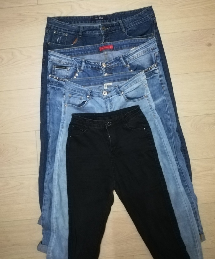 Blugii unei fete care s slabit treptat 30 de kilograme