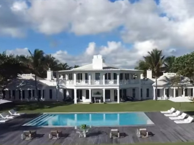 A detinut una dintre cele mai scumpe case din lume